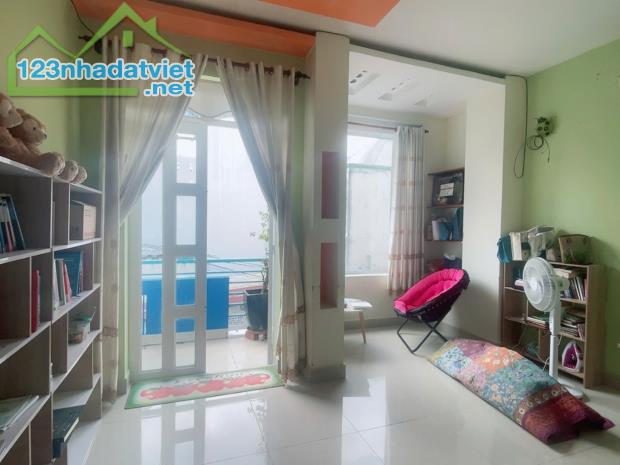 Chủ gửi bán nhà gàn Mặt Tiền Nguyễn Duy Trinh, Bình Trưng Tây Quận 2, nhỉnh 6 tỷ. - 3