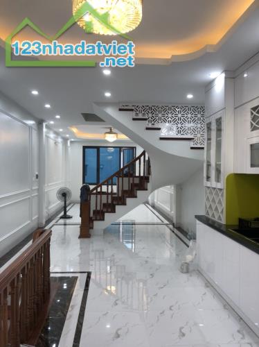 BÁN NHÀ PHAN ĐÌNH GIÓT 46m2 x 4 x 4 OTO, GẦN PHỐ. CHỈ 6 TỶ 3