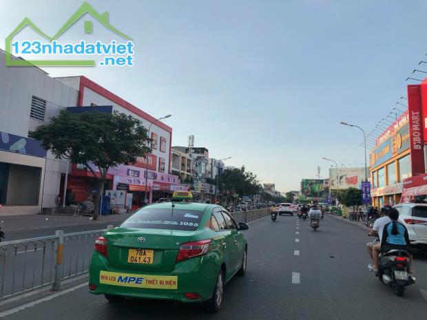 Bán nhà NGỘP MTKD 100m2(5x20) Cityland Trần Thị Nghĩ 5 lầu tặng DT 75 triệu chỉ 16.XX tỷ. - 1