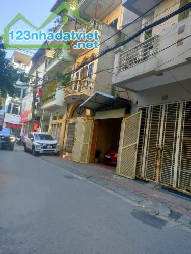 Bán nhà mới ngõ 62 Mai Dịch, Cầu Giấy 60m2 thang máy ôtô kinh doanh ngõ thông lô góc 23tỷ