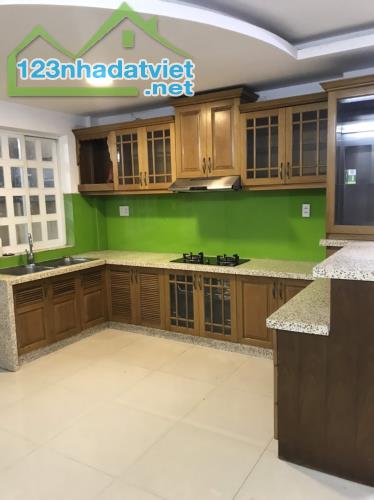 Gấp bán nhà Thủ Đức, dt đất 1600m2, ngang 32m, chỉ 160 tỷ, gần Mt Khổng Tử. - 5