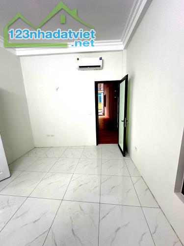 Bán nhà Kim Mã, Ba Đình 40m2 5 tầng ôtô đỗ cổng 5.15 tỷ full nội thất - 4