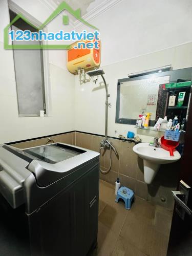 Nhà 6 Tầng Ô Tô Tránh, Kinh Doanh, Phố Pháo Đài Láng, MT 4m Chỉ Hơn 10 Tỷ