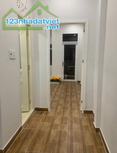 Bán nhà căn góc hẻm oto Tám Danh, p4, Q8. Không quy hoạch, 60m2(4.3 × 14), nhỉnh 6ty. TL - 3