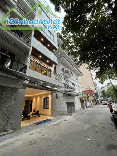 Bán nhà mặt ngõ Trích Sài, Tây Hồ, phân lô, ô tô vào nhà, 15m ra mặt Hồ Tây. Giá 16.3 tỷ