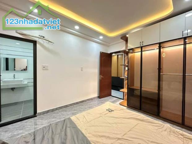 Nhà thơm phức, Huỳnh Tấn Phát, Q7, gần 30M2, 2 tầng, nhỉnh 2.6 tỷ - 4