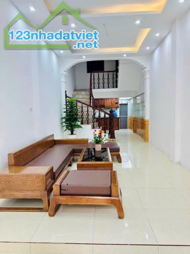 Oto đỗ cửa-2 mặt ngõ 40m2*4 Tầng 8.95 tỷ đường Chiến Thắng- P. Văn Quán -Q. Hà Đông - 1