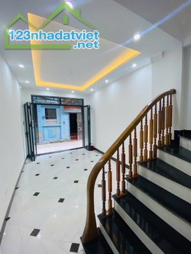 +bán nhà phố lụa vạn phúc hà đông 34m giá hơn 6 tỷ + Vị trí cực đẹp: Trước nhà thoáng rộng - 1