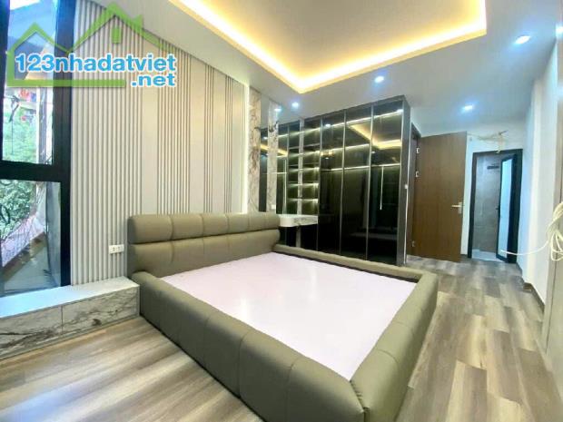 Trung tâm Thanh Xuân nội thất VIP-5 tầng- sổ đỏ nở hậu- giá chỉ 6.xx - 1