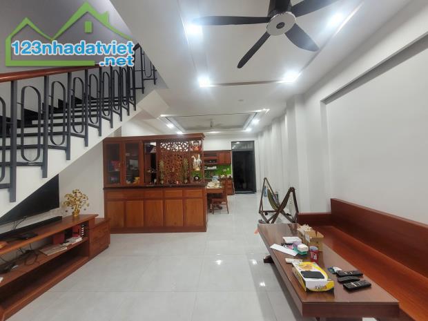 NHÀ TRƯƠNG VĂN THÀNH, HẺM 8M, 130M2, NGANG 5M, 3 TẦNG, 4PN, NHÀ ĐẸP LUNG LINH, CHỈ 11.2 TỶ - 2