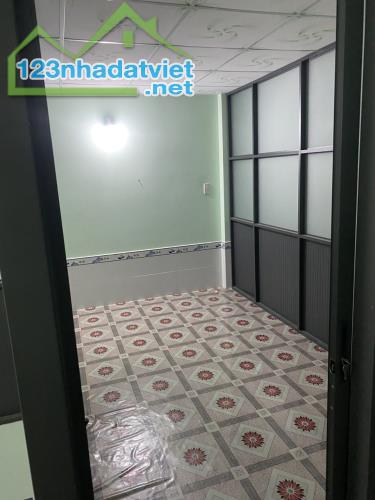 Cho thuê kiot có gác tại Mỹ Phước 3, Khu đô thị Phát Hưng. - 2