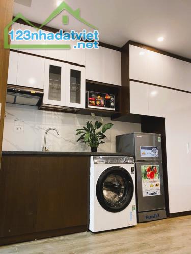 Bán nhà giữ tiền 52m2 6 tầng 10 phòng full nội thất cho thuê cực đỉnh. Cách oto đỗ chỉ 15m - 2