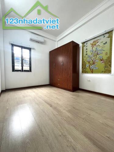 NHÀ ĐẸP DÂN XÂY HUYỀN KỲ, 2 THOÁNG, Ô TÔ ĐỖ CỬA, NGÕ THÔNG 30M2, 4 TẦNG CHỈ NHỈNH 5 TỶ - 1