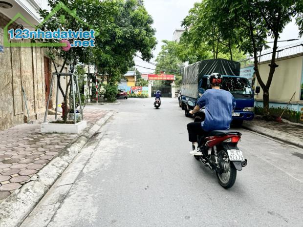 Bán căn góc 55,9m2 nhà 3,5 tầng khu 918 Phúc Đồng, Long Biên. Vị trí đẹp, nhiều tiện ích