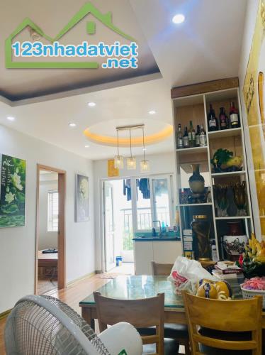 Cần bán nhanh căn hộ 2 ngủ view chính Hồ điều hòa, đầy đủ nội thất tại KDT Thanh Hà Cienco - 1