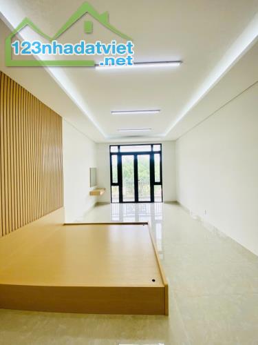 Nhà mới đón tết lk 4-5 ngay chợ Bình Thành  hẻm 6m thông 48m2,3Tầng 4tỷ 1