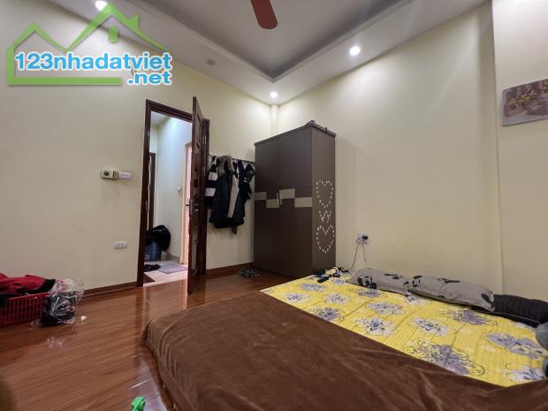Bán nhà mặt ngõ kinh doanh 108 Lò Đúc, 45m2x6T nhà dân xây khung cột, 6 phòng ngủ giá 10.5 - 5