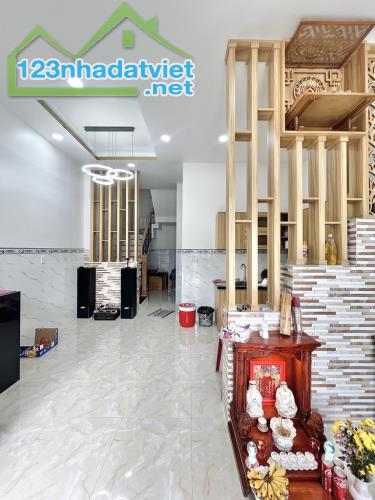 🏠 TTN05 Q12 -chỉ nhỉnh 5 đồng HẺM XE HƠI NGỦ - 75M2  (5x15) 3TẦNG  4PN  3WC (1 PN dưới đấ - 2