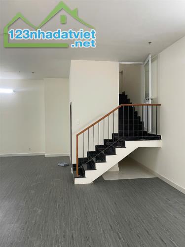 Cho thuê nhà 2225 Phạm Thế Hiển, 16 triệu, 151m2, 1T, 1L , có thể ở và kinh doanh