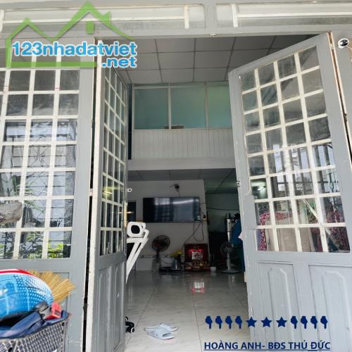 Bán nhà hẻm ô tô thông ngay Nhà máy Sữa Vinamilk, đường Đặng Văn Bi, Quận Thủ Đức _ 2 tầng - 2