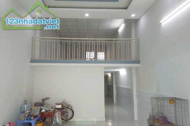 Bán nhà hẻm ba gác, Nguyễn Hữu Tiến, Tân Phú, 4m x 26.5m, 106 m² - Giá 6.8 tỷ TL