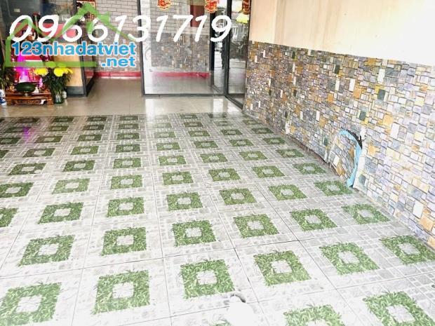 Bán nhà mặt tiền Phan Văn Hớn, Bà Điểm, Hóc Môn, 200m2, Giá 16 tỷ TL. - 3