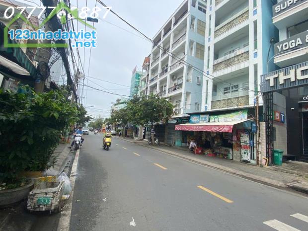 Bán tòa nhà 400m2 Hầm 7 tầng, Huỳnh Tấn Phát, Q7 - 2030m2 Sàn - 1