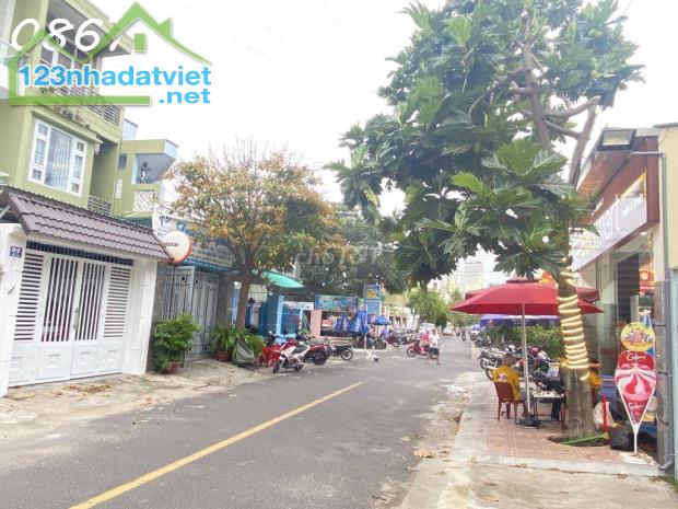 🏠 Bán Nhà Mặt Tiền Đường Nhị Hà, Nha Trang – Nhà 3.5 Tầng, 4 Phòng Ngủ, Sân Oto, Giá 7.6