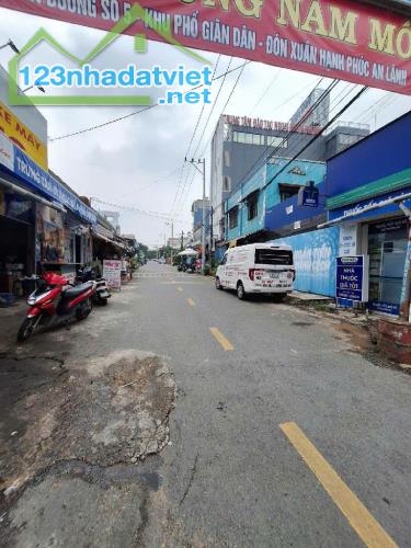 căn nhà 2 mặt tiền hẽm , ô tô vào nhà 95m2 đường Hoàng Hữu Nam, Long Thạnh Mỹ , Quận 9 . - 4