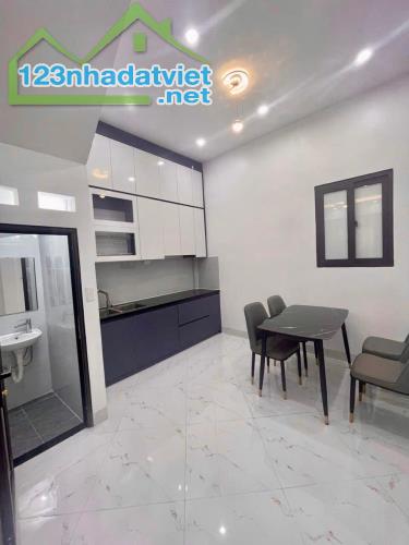 Bán nhà riêng tại Kim Giang, 6,5 tỷ, 36m2, giá cực chất, view đẹp - 3