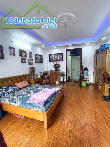 BÁN NHÀ THÔNG PHONG_42M2 5T MT 6M_VF3 QUA NHÀ_NGÕ THÔNG_VIEW THOÁNG VĨNH VIỄN_SỔ VUÔNG - 3