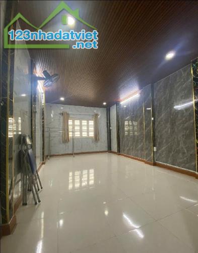 Nguyễn Thái Bình, 26m2, ngang 3,5m, 3 tầng, hẻm 3m thông, nhỉnh 3 tỷ - 2