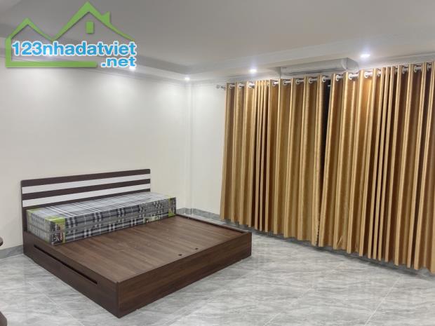 Bán nhà Phú Mỹ - Vài bước ô tô - 40m2 - Giá 8.5 Tỷ - 3