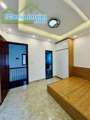 🏠 SIÊU NHÀ PHỐ An trạch quốc tử giám25/30M2 -5 T- LÔ GÓC -3 mặt thoáng- 6.XTỶ - 3