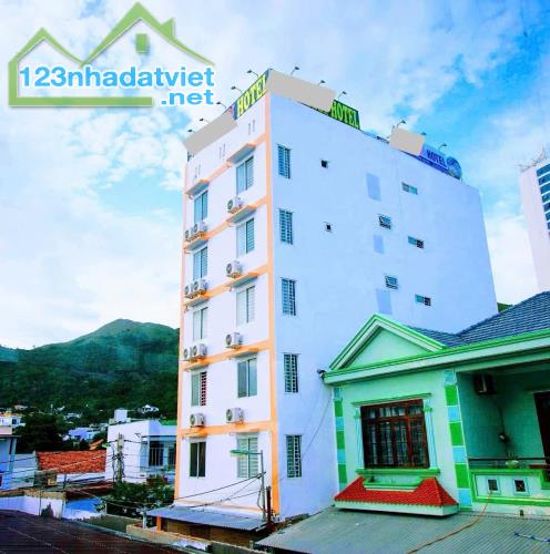 KHÁCH SẠN NHA TRANG CẦN BÁN GIẢM GIÁ SẬP SÀN - 3