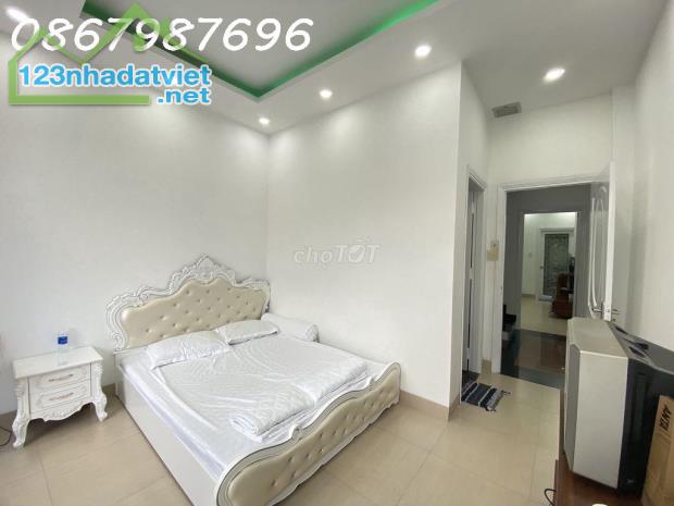 🏠 Bán Nhà Mặt Tiền Đường Nhị Hà, Nha Trang – Nhà 3.5 Tầng, 4 Phòng Ngủ, Sân Oto, Giá 7.6