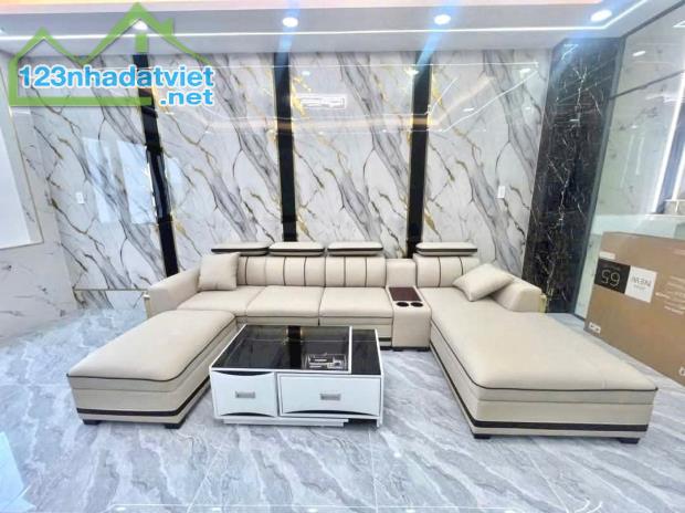 Bán nhà mặt tiền 1 trệt 1 lửng 3 lầu 4x20m giá 8,49 tỷ Đường Trần Thị Hè - 1