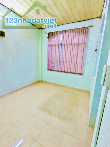 HẺM 5M, NGANG 6M - NHỈNH 4 TỶ 4 - GẦN EMART PHAN HUY ÍCH - TRƯỜNG CHINH - 3