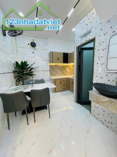 Bán nhà hẻm 5m Phạm Văn Chiêu 60m2 SD, sát chợ Thạch Đà 2 tầng - Nhỉnh 4 tỷ 2 TL - 1
