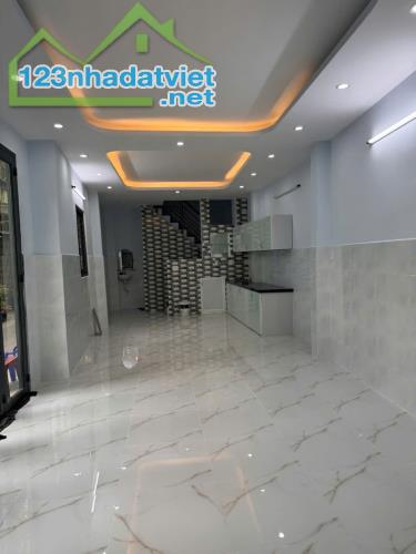 🌼BÁN NHÀ TÂN BÌNH - CĂN GÓC - 2 TẦNG - 🏠49,8m2 (3.68x13 nở hậu 3,9m) - Hẻm 5m THÔNG ĐẸP