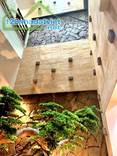 BÁN NHÀ KHU PHÂN LÔ TÂN SƠN NHÌ-120M- 5.2X23M- 4 TẦNG- NHÀ NGON LÀNH- 15.X TỶ