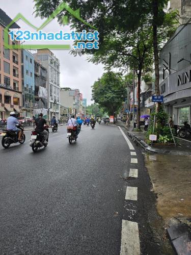⚜️ ĐẤT VÀNG MẶT PHỐ VIP CHÙA BỘC, ĐỐNG ĐA 27M2 MẶT TIỀN ĐẸP 7M, CHỈ 17 TỶ  ⚜️