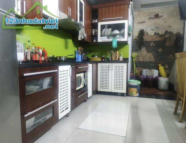 PHÂN LÔ- MAI DỊCH- nhà đẹp 48M2*5T KD – Ô tô tránh- full nt đẹp- sổ vuông- 15tỷ hơn. - 3