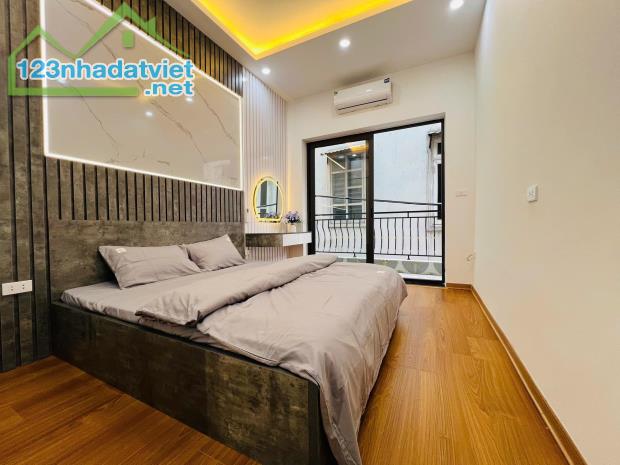 Bán gấp nhà Cự Lộc, Thanh Xuân 35m2x4 Tầng view Hồ, gần phố hơn 6 tỷ Full - 4
