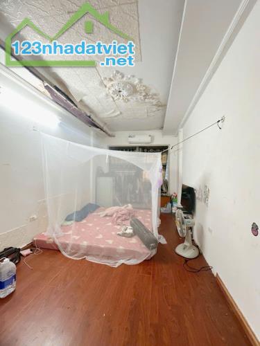 BÁN NHÀ MẶT PHỐ ĐỘI CẤN, VỈA HÈ RỘNG RÃI, KINH DOANH SẦM UẤT NGÀY ĐÊM, SỔ ĐẸP