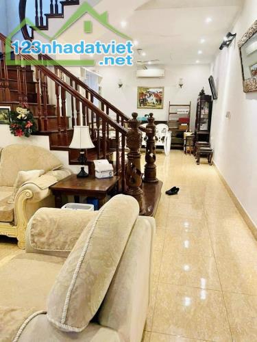 DUY NHẤT, TÔ NGỌC VÂN, TÂY HỒ-KD- GARA: 63M X3T, MT 4,5M, GIÁ 19 TỶ - 4