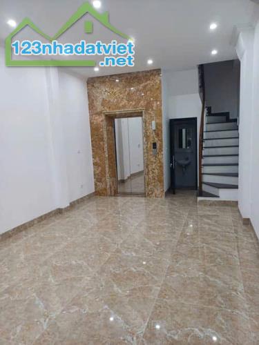 LẠC LONG QUÂN - TÂY HỒ - DT45M2 X6T - MT 4M -26 TỶ - MẶT PHỐ - Ô TÔ TRÁNH - 3