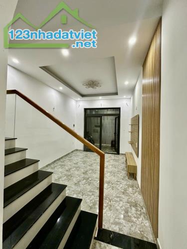 NHÀ KIỆT LÊ DUẨN GẦN MẶT TIỀN, 2 TẦNG NHÀ MỚI VÀO Ở NGAY CHỈ HƠN 2 TỶ