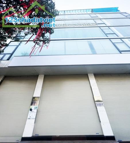 Bán Tòa Văn Phòng Mặt Phố Nguyễn Trãi, Đống Đa DT 314m2, 9T, MT 9.6m. Giá Cực Rẻ