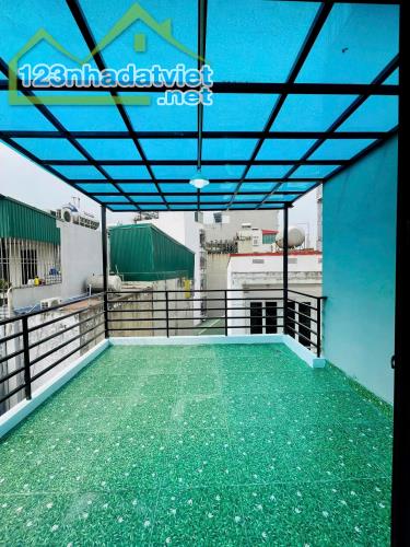 ĐẸP KHỦNG KHIẾP! VĂN CHƯƠNG 38M2- GẦN ÔTÔ- XÂY MỚI-LONG LANH-VIEW HỒ-KD,DÒNG TIỀN- 6PN - 5